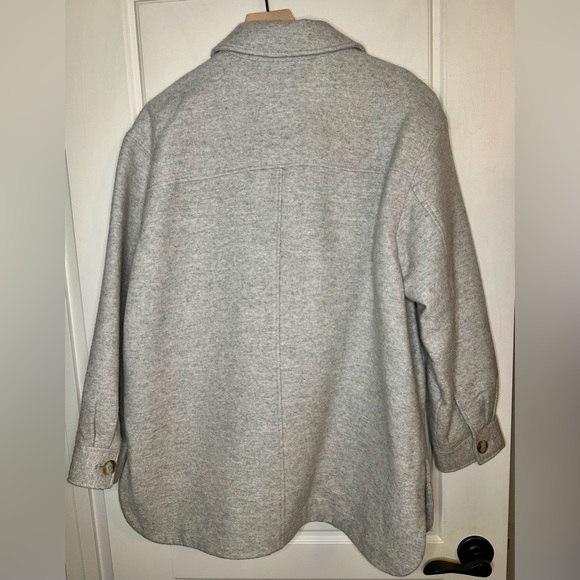 Madewell Light Gray Shacket - Picture 2 of 5